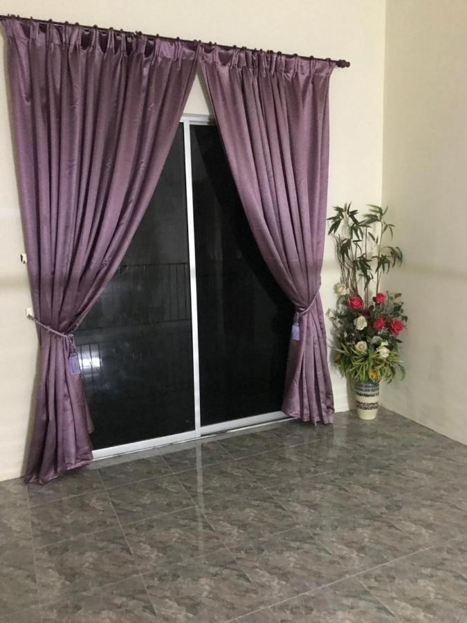 Hj Homestay كُوالا تيرينغانو المظهر الخارجي الصورة